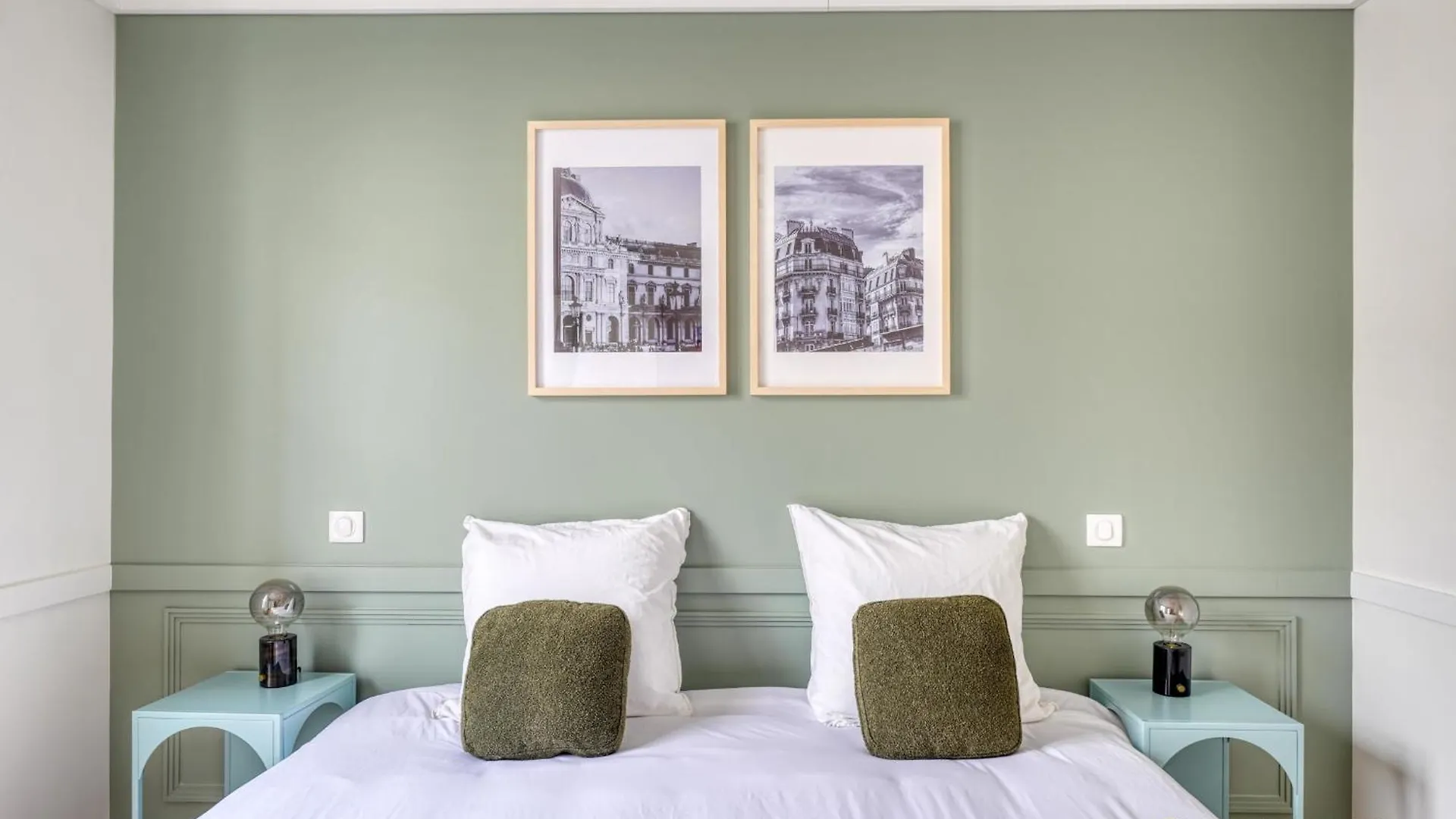 Apartment Charming 2-Bedroom With Living Room 47 M Paris 9E